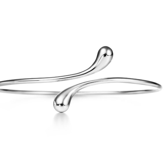 Tiffany & Co. Jewelry - Tiffany & Co. Bracelet Elsa Peretti Elongated Teardrop Bangle Bracelet in Silver